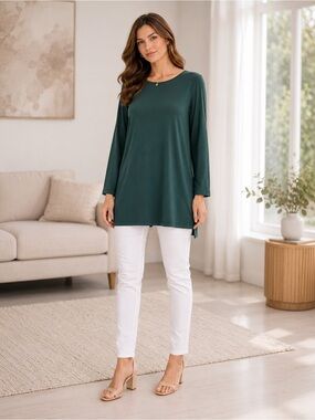 Eileen Fisher M Green Tunic Minimalist Quiet luxury High Low  Stretch Top